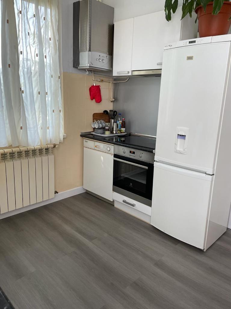 Habitaciones Privadas En Hendaye "Daniela", A 5 Minutes De La Gare D'Hendaye Et Euskotren, Wi-Fi المظهر الخارجي الصورة